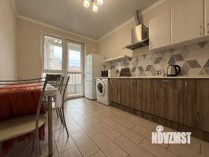 1-к квартира, посуточно, 60м2, 1/1 этаж