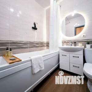 1-к квартира, посуточно, 55м2, 1/1 этаж