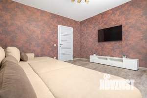 2-к квартира, посуточно, 65м2, 1/17 этаж