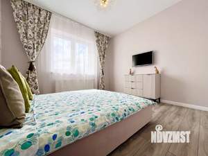 1-к квартира, посуточно, 38м2, 1/1 этаж