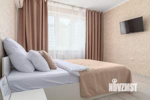1-к квартира, посуточно, 40м2, 1/1 этаж