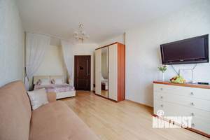 1-к квартира, посуточно, 39м2, 1/1 этаж