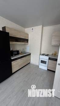 Студия квартира, посуточно, 37м2, 10/16 этаж