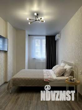 1-к квартира, посуточно, 37м2, 10/19 этаж