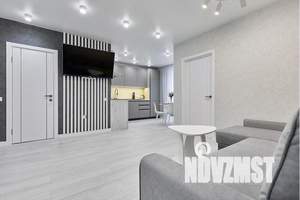 1-к квартира, посуточно, 40м2, 23/23 этаж