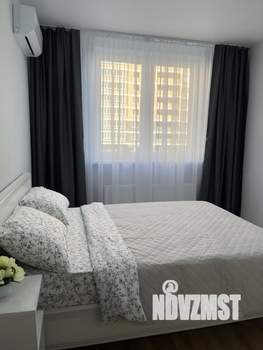 1-к квартира, посуточно, 40м2, 2/17 этаж