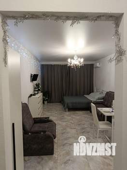 Студия квартира, посуточно, 33м2, 2/9 этаж