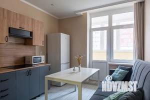 1-к квартира, посуточно, 37м2, 3/18 этаж