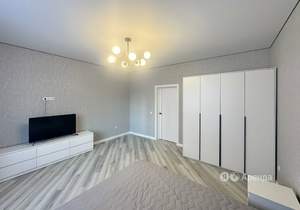 2-к квартира, на длительный срок, 82м2, 1/18 этаж