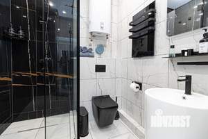 Студия квартира, посуточно, 43м2, 16/21 этаж