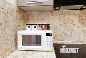 2-к квартира, посуточно, 40м2, 1/1 этаж