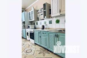 2-к квартира, посуточно, 65м2, 1/16 этаж