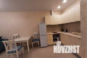 2-к квартира, посуточно, 48м2, 3/15 этаж