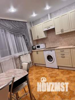 1-к квартира, посуточно, 36м2, 4/16 этаж