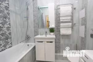 1-к квартира, посуточно, 40м2, 18/25 этаж