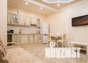 2-к квартира, посуточно, 55м2, 1/1 этаж