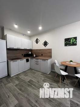 1-к квартира, посуточно, 40м2, 3/22 этаж