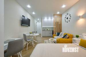Студия квартира, посуточно, 33м2, 3/12 этаж