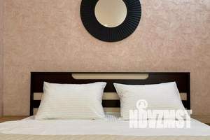 1-к квартира, посуточно, 43м2, 3/16 этаж