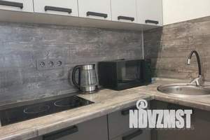 1-к квартира, посуточно, 27м2, 12/19 этаж