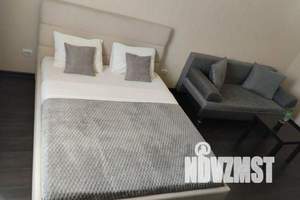 1-к квартира, посуточно, 50м2, 8/17 этаж