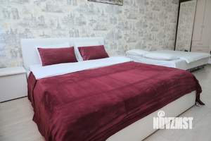 1-к квартира, посуточно, 48м2, 1/1 этаж