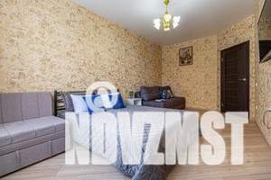 1-к квартира, посуточно, 40м2, 2/17 этаж