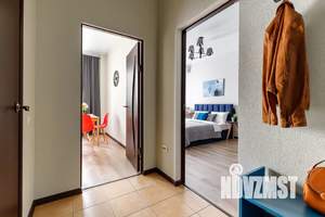 1-к квартира, посуточно, 38м2, 9/16 этаж