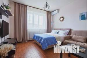 1-к квартира, посуточно, 38м2, 4/15 этаж