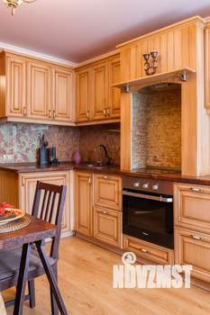 1-к квартира, посуточно, 37м2, 7/10 этаж