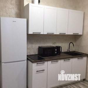 1-к квартира, посуточно, 44м2, 1/1 этаж