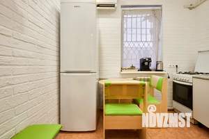 2-к квартира, посуточно, 52м2, 1/2 этаж
