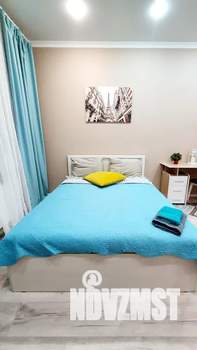 1-к квартира, посуточно, 39м2, 7/10 этаж