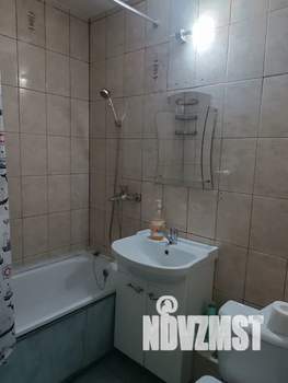 1-к квартира, посуточно, 38м2, 2/17 этаж
