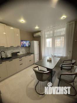 1-к квартира, на длительный срок, 37м2, 10/18 этаж