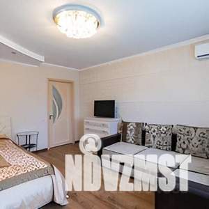 3-к квартира, посуточно, 90м2, 2/2 этаж