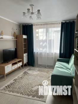 1-к квартира, посуточно, 40м2, 13/16 этаж