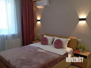 1-к квартира, посуточно, 45м2, 1/1 этаж