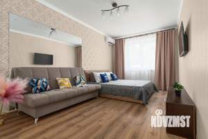 1-к квартира, посуточно, 45м2, 1/1 этаж