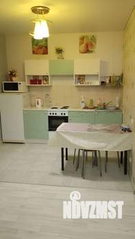 1-к квартира, посуточно, 38м2, 5/6 этаж