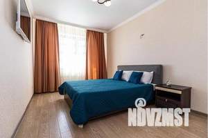2-к квартира, посуточно, 70м2, 15/17 этаж