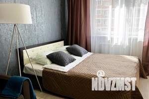 1-к квартира, посуточно, 38м2, 12/19 этаж