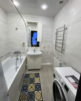 2-к квартира, на длительный срок, 65м2, 11/17 этаж