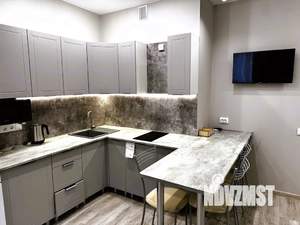 Студия квартира, посуточно, 35м2, 12/17 этаж