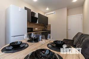 2-к квартира, посуточно, 60м2, 1/1 этаж