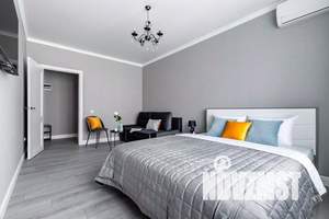 1-к квартира, посуточно, 37м2, 13/16 этаж