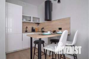 1-к квартира, посуточно, 47м2, 9/24 этаж