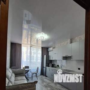 1-к квартира, посуточно, 41м2, 8/24 этаж