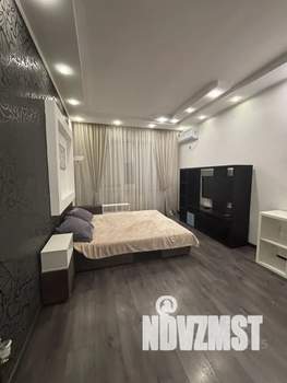 1-к квартира, посуточно, 40м2, 13/16 этаж