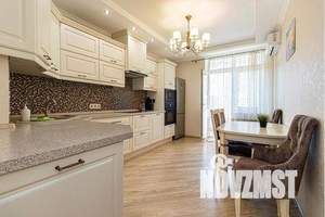 2-к квартира, посуточно, 60м2, 6/17 этаж